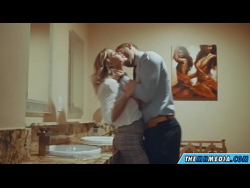 ❤️ როცა მკერდი ქერა აცდუნებს საჯარო საპირფარეშოში ❤❌ უბრალოდ პორნო ჩვენთან ka.serviporno.ru ❌️❤